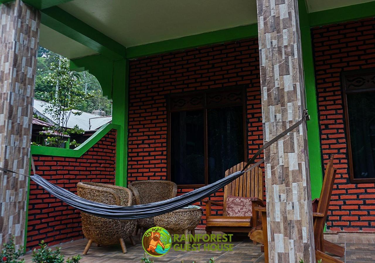 Rain Forest Guest House Bukit Lawang Exteriör bild