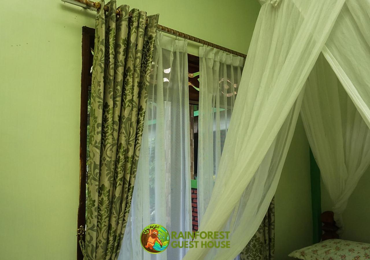 Rain Forest Guest House And Jungle Trekking Bukit Lawang Exteriör bild